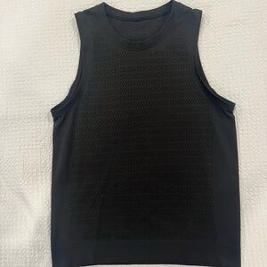 Lululemon “Breeze By” muscle tank